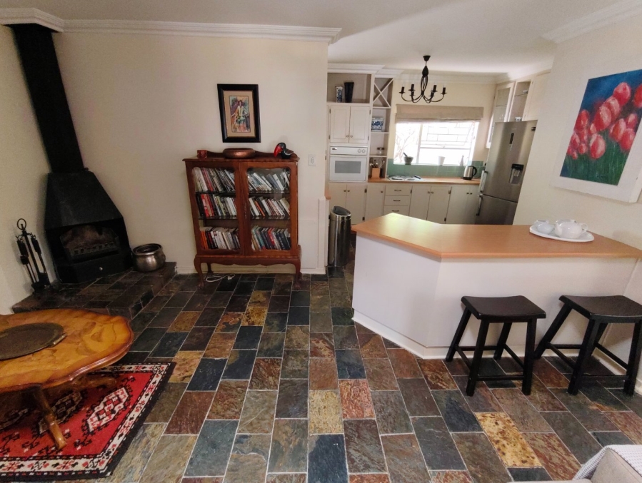 To Let 3 Bedroom Property for Rent in Pentagon Park Free State